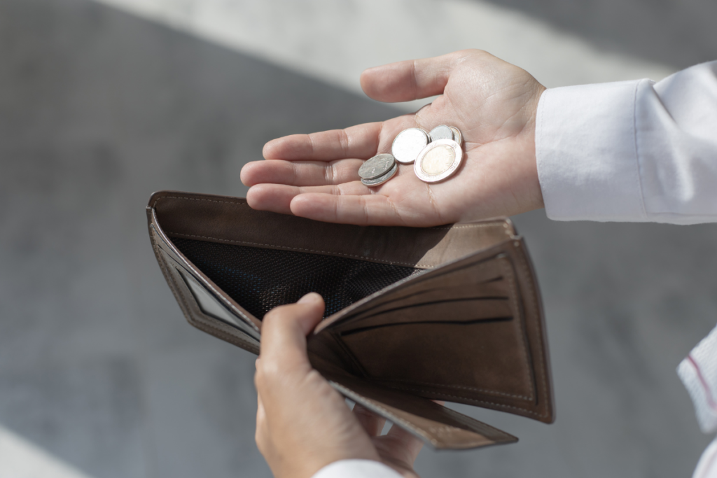 Como viver bem ganhando pouco: estratégias práticas para fazer seu dinheiro render.